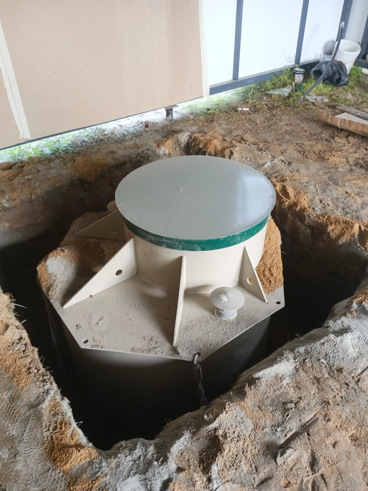 Монтаж погреба